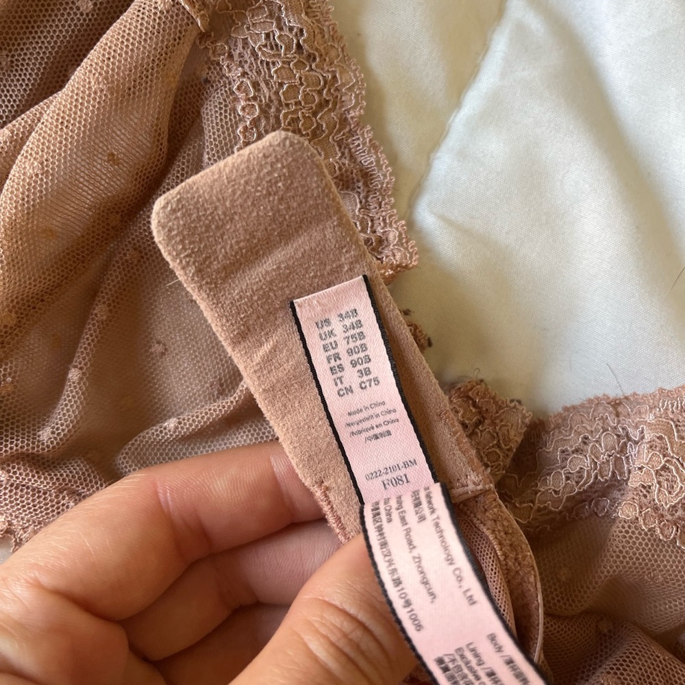 34b bra - Picture 2 of 2